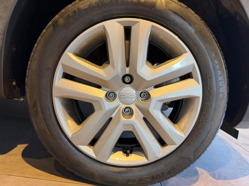 DACIA SANDERO 3 1.0 TCE 90 STEPWAY EXPRESSION / 1ERE MAIN / SUIVI RENAULT COMPLET 