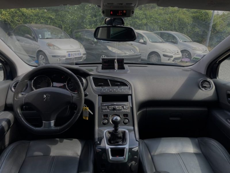 PEUGEOT 5008 1.6 THP 156 PREMIUM PACK / RÉVISÉE&GARANTIE  2010