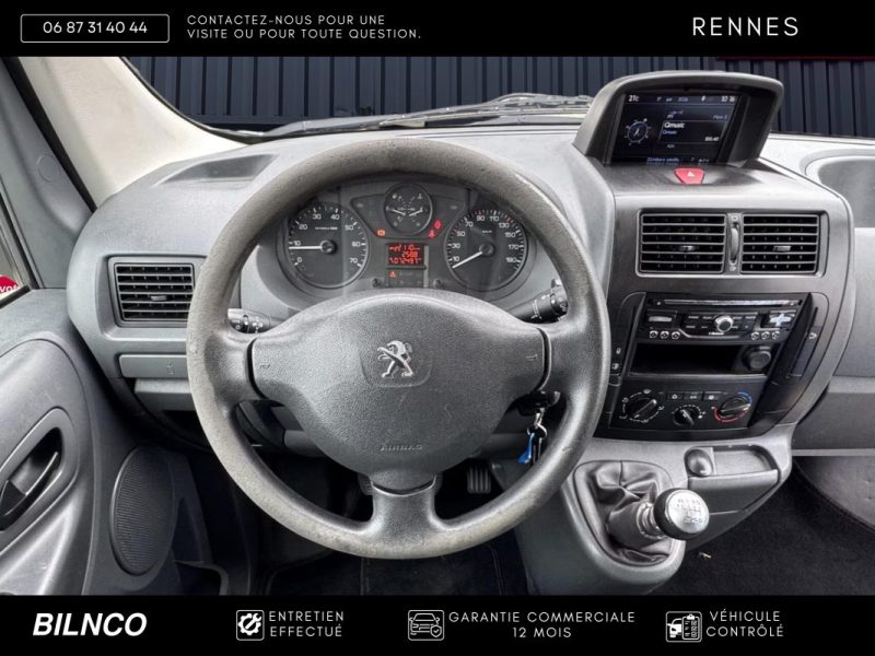 Peugeot Expert 2.0 HDI 128ch L1H1 / Attelage / Navigation Navteq 2 / Régulateur / TVA récupérable 