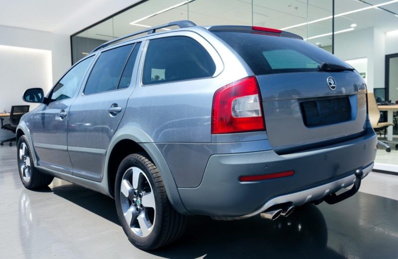 SKODA OCTAVIA SCOUT BREAK 4X4 2.0 TDI DSG GARANTIE 6MOIS