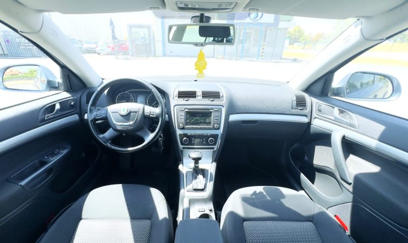 SKODA OCTAVIA SCOUT BREAK 4X4 2.0 TDI DSG GARANTIE 6MOIS