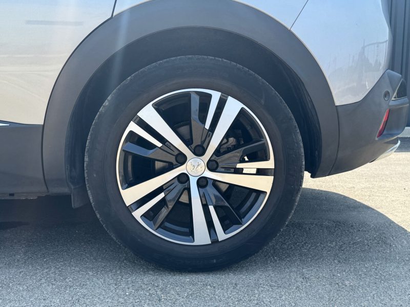 PEUGEOT 3008 II 1.2 THP ACCESS 