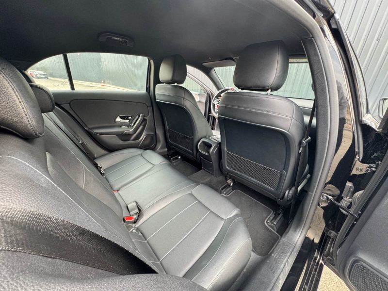 MERCEDES CLASSE A 180D PROGRESSIVE LINE 7G-DCT