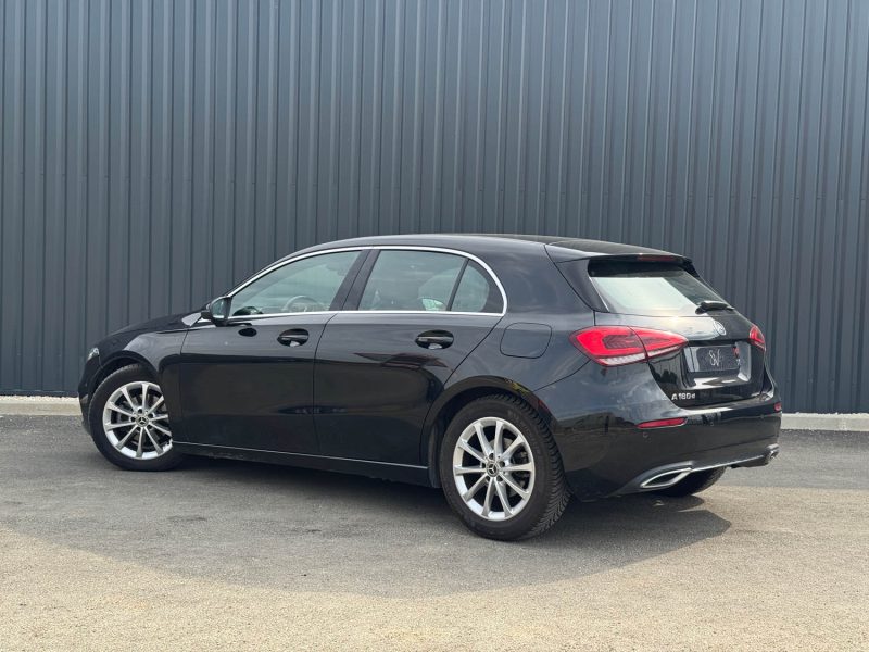MERCEDES CLASSE A 180D PROGRESSIVE LINE 7G-DCT