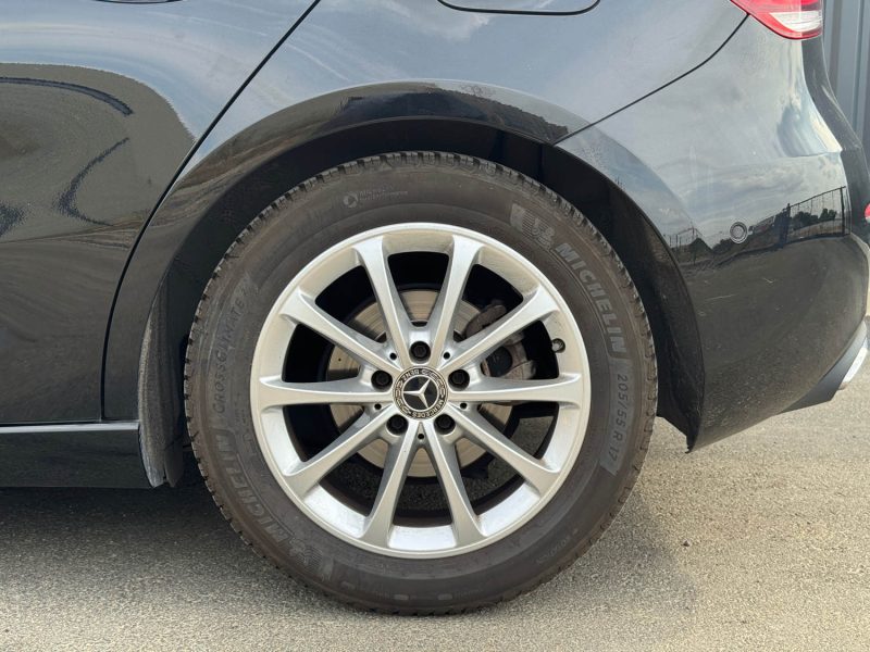 MERCEDES CLASSE A 180D PROGRESSIVE LINE 7G-DCT