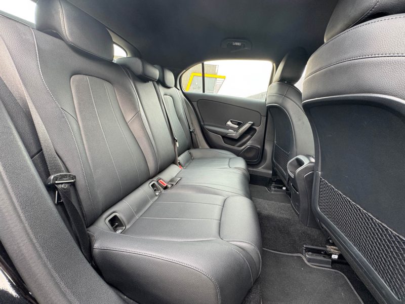 MERCEDES CLASSE A 180D PROGRESSIVE LINE 7G-DCT