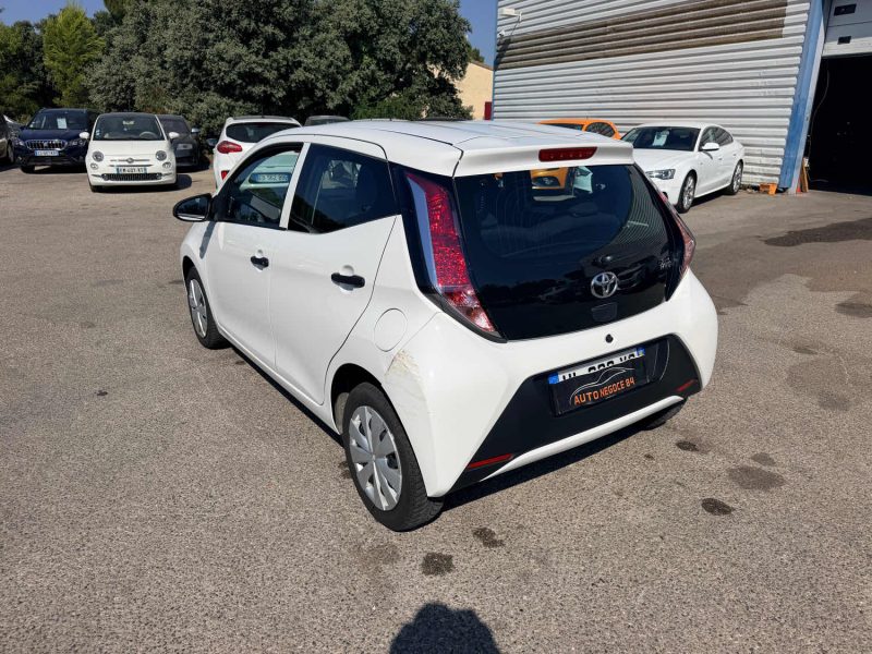 TOYOTA AYGO II 1.0 VVTI 69 CLIM 55MKM