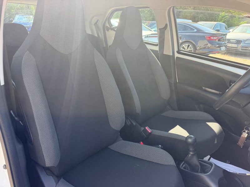 TOYOTA AYGO II 1.0 VVTI 69 CLIM 55MKM