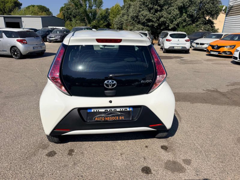 TOYOTA AYGO II 1.0 VVTI 69 CLIM 55MKM