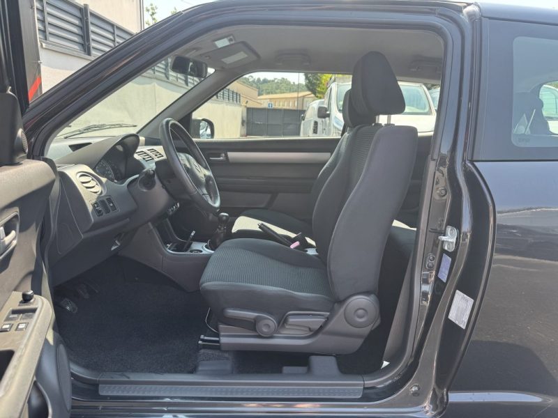 SUZUKI SWIFT 1.3 VVT GL 2010