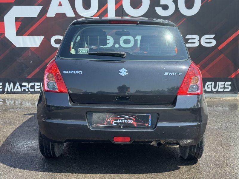 SUZUKI SWIFT 1.3 VVT GL 2010