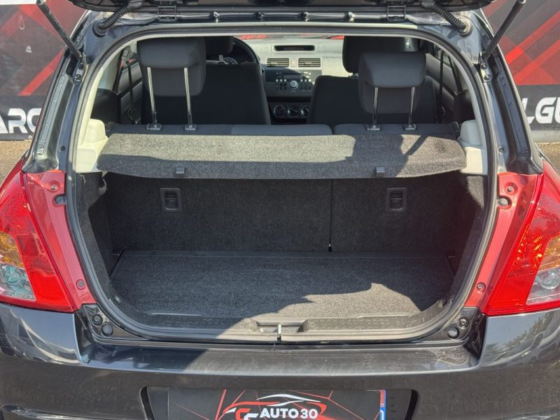 SUZUKI SWIFT 1.3 VVT GL 2010