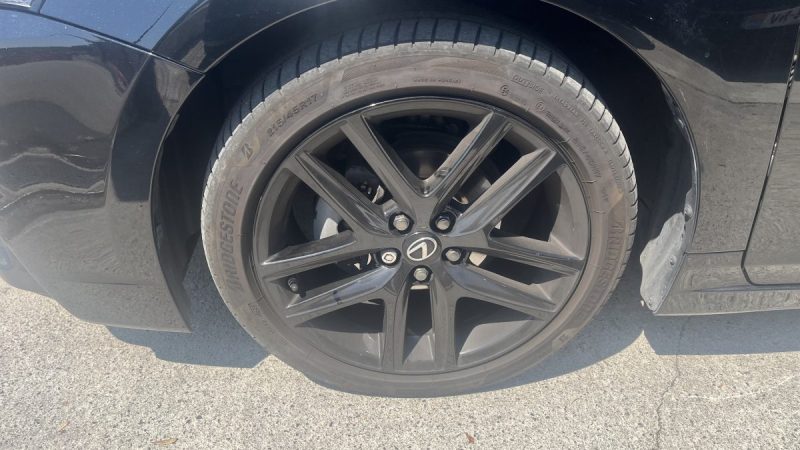 LEXUS CT200H RARE SPORT EDITION suivi Lexus Complet 1,8 L 136 CV 2020 