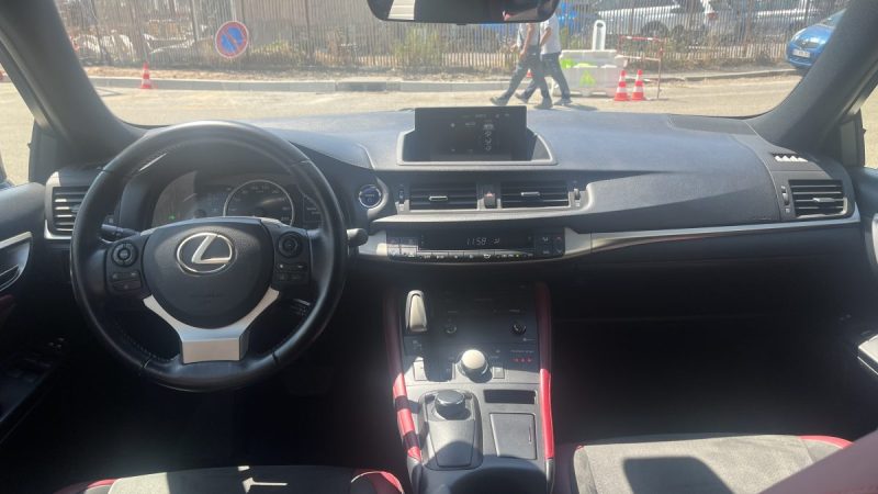 LEXUS CT200H RARE SPORT EDITION suivi Lexus Complet 1,8 L 136 CV 2020 