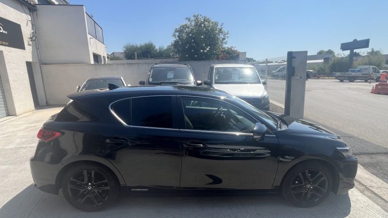 LEXUS CT200H RARE SPORT EDITION suivi Lexus Complet 1,8 L 136 CV 2020 