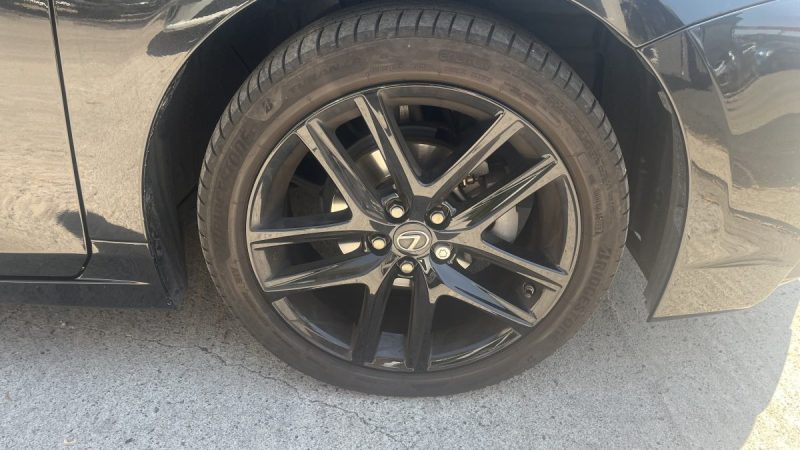 LEXUS CT200H RARE SPORT EDITION suivi Lexus Complet 1,8 L 136 CV 2020 