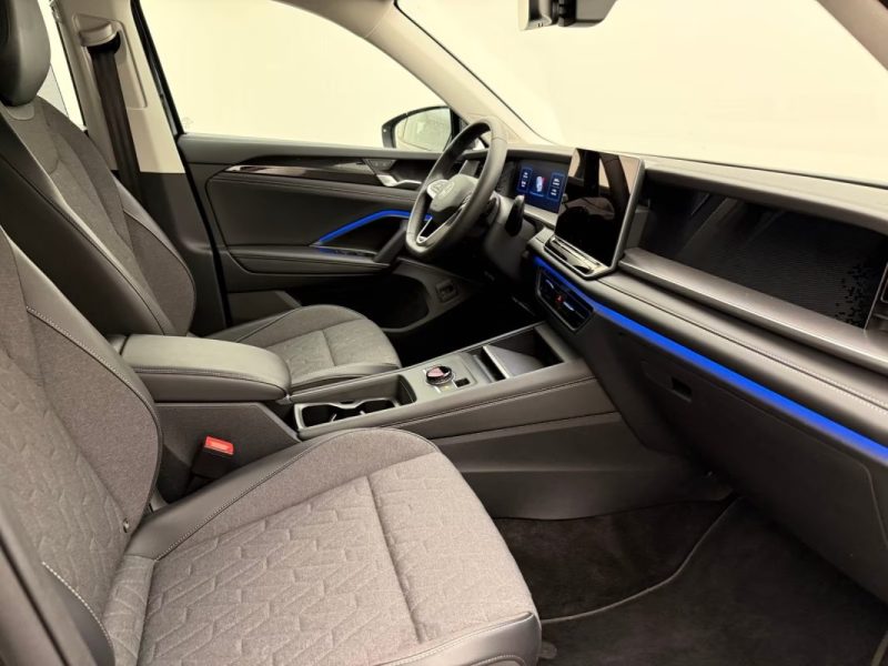 VOLKSWAGEN TAYRON 1.5 EHYBRID DSG LIFE – DISCOVER – DCC – ATTELAGE – CAMÉRA 2025