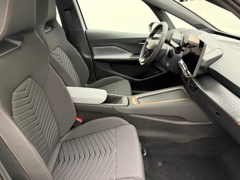 CUPRA BORN V 60 KWH – JANTES 19\" – ACC – MATRIX LED 2026