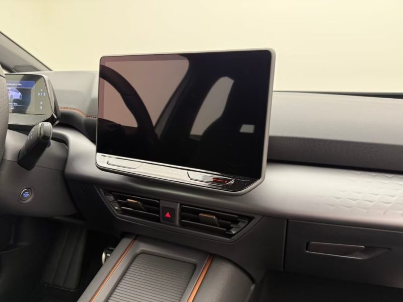 CUPRA BORN V 60 KWH – JANTES 19\" – ACC – MATRIX LED 2026