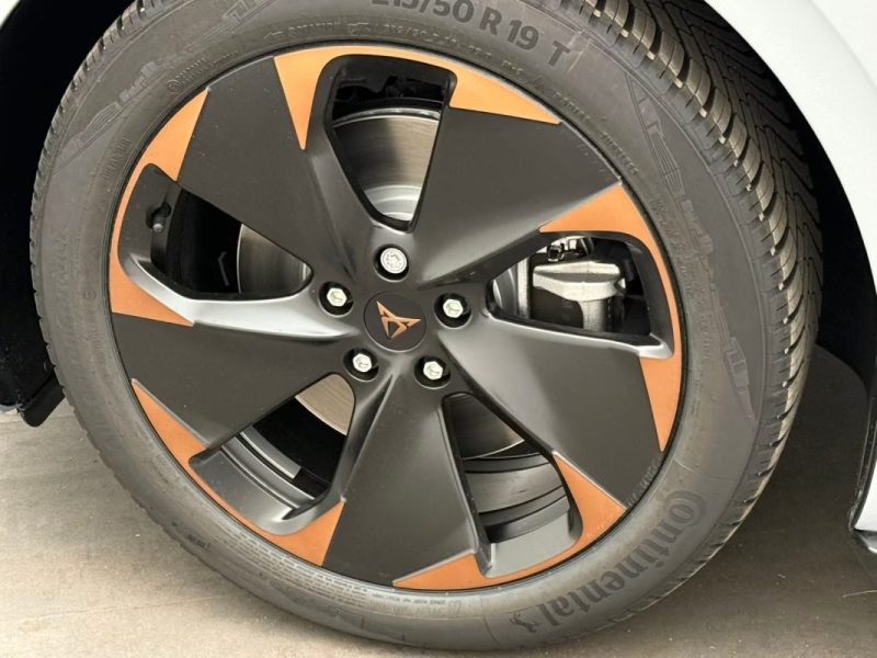 CUPRA BORN V 60 KWH – JANTES 19\" – ACC – MATRIX LED 2026