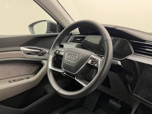 AUDI E-TRON SPORTBACK 55 QUATTRO ADVANCED – SUSPENSION PNEUMATIQUE – HUD – VISION NOCTURNE 2020