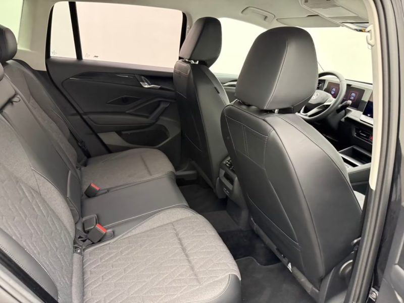 VOLKSWAGEN TIGUAN 1.5 ETSI DSG LIFE – DISCOVER – LED PLUS – ACC – CAMÉRA – ATTELAGE 2024