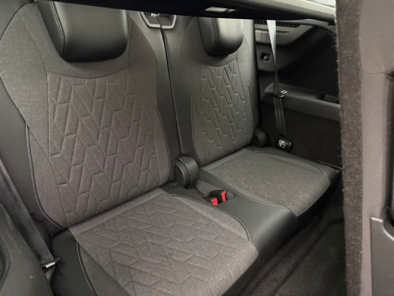 VOLKSWAGEN TAYRON 2.0 TDI DSG 4MOTION LIFE IQ.DRIVE 7 PL – IQ.LIGHT MATRIX HD – DCC – ATTELAGE 2025