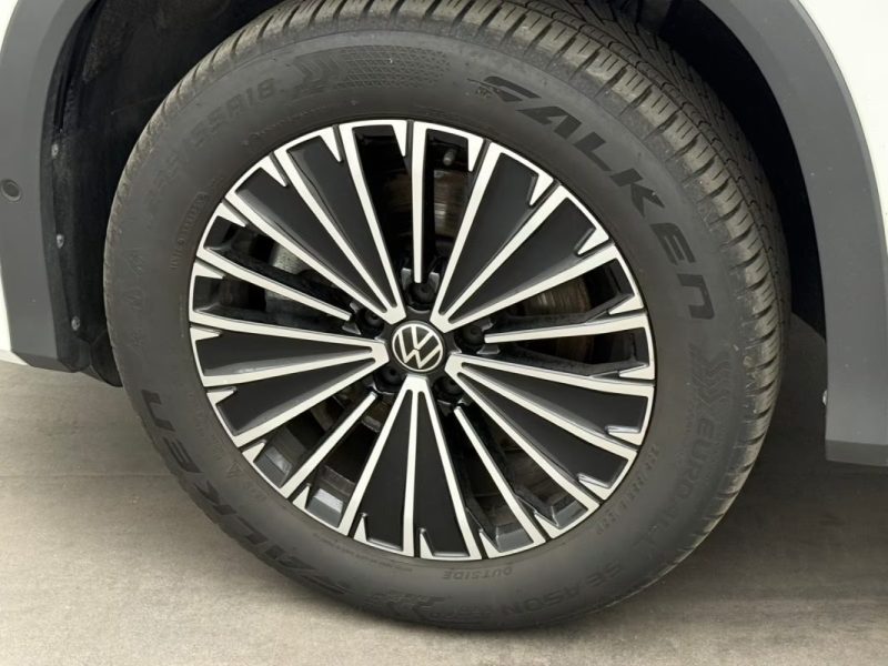 VOLKSWAGEN TAYRON 2.0 TDI DSG 4MOTION LIFE IQ.DRIVE 7 PL – IQ.LIGHT MATRIX HD – DCC – ATTELAGE 2025