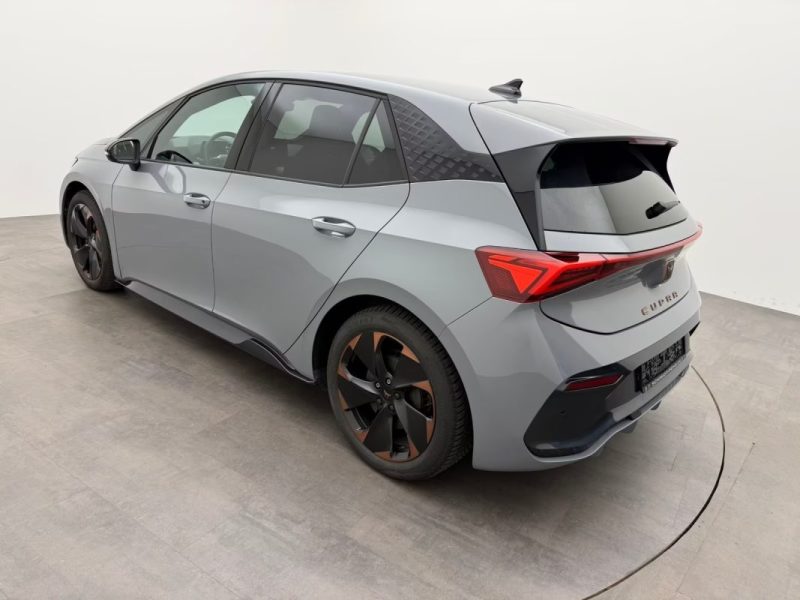 CUPRA BORN 58 KWH – PACK PILOT M+ – CAMÉRA 360° – JANTES 19\" – ACC 2024