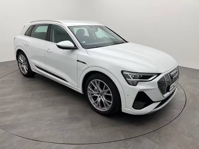 AUDI E-TRON 55 QUATTRO S LINE – SUSPENSION PNEUMATIQUE – B&O – VISION NOCTURNE 2020