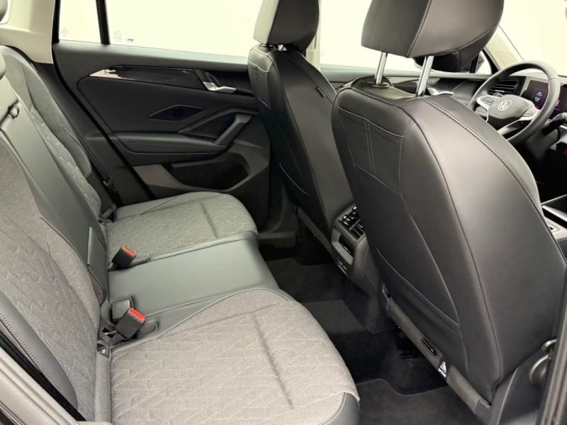 VOLKSWAGEN TIGUAN 1.5 EHYBRID DSG LIFE – DCC – HUD – DISCOVER PRO MAX – ATTELAGE – CAMÉRA 2025