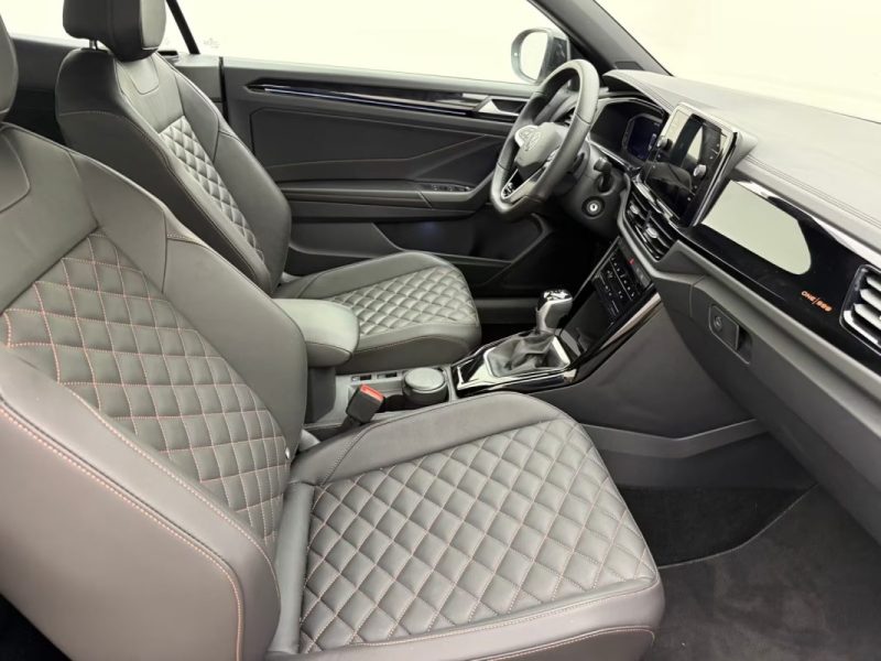 VOLKSWAGEN T-ROC CABRIOLET 1.5 TSI DSG R-LINE EDITION KARMANN – PACK R-LINE – CUIR – CAMÉRA – LED MATRIX 2025