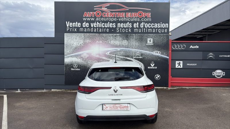 RENAULT MEGANE IV 1.3 TCE 140 BUSINESS EDC 2022
