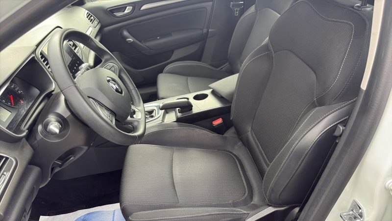 RENAULT MEGANE IV 1.3 TCE 140 BUSINESS EDC 2022
