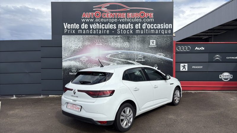 RENAULT MEGANE IV 1.3 TCE 140 BUSINESS EDC 2022