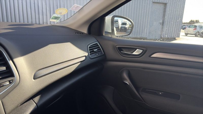 RENAULT MEGANE IV 1.5 BLUE DCI 115 BUSINESS 2021