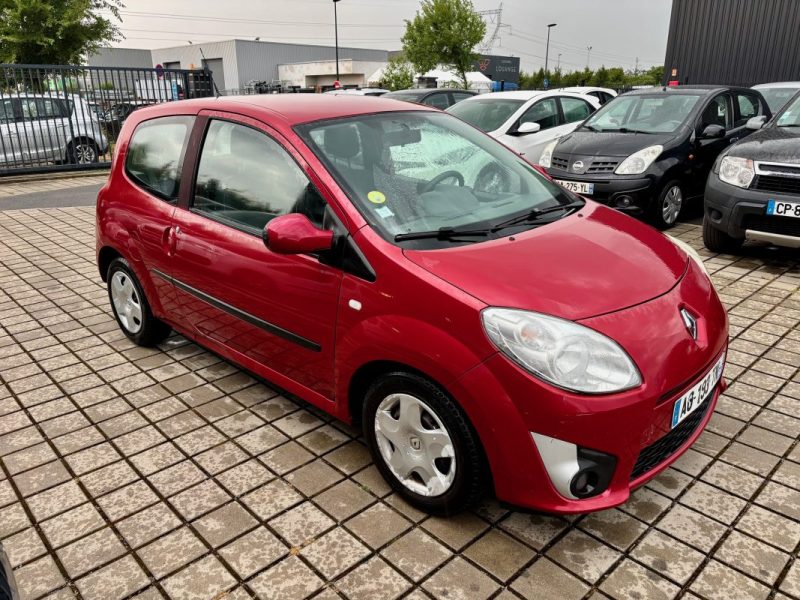 RENAULT TWINGO II 1.2 75 RIP CURL 2009