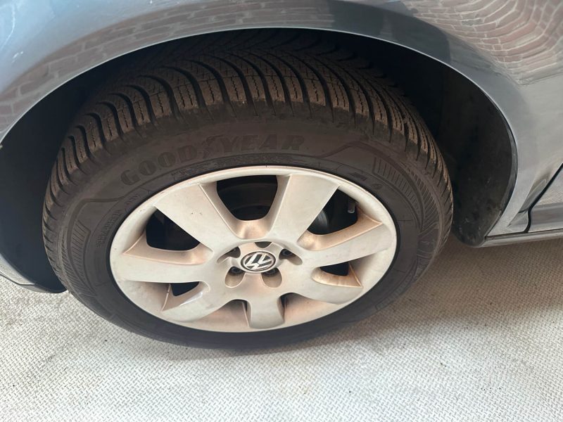 VOLKSWAGEN  GOLF IV 1.6 PACIFIC 2003