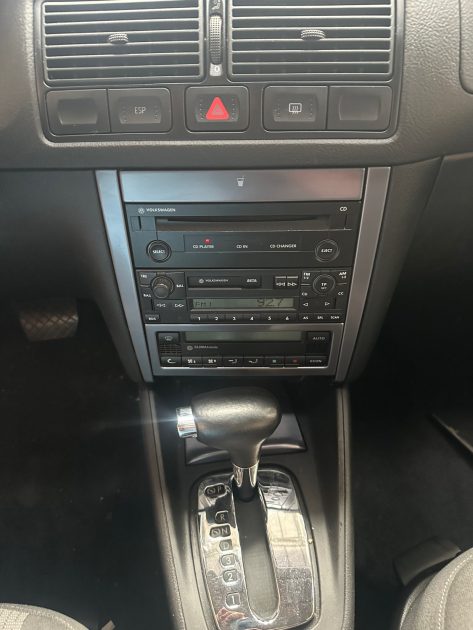 VOLKSWAGEN  GOLF IV 1.6 PACIFIC 2003