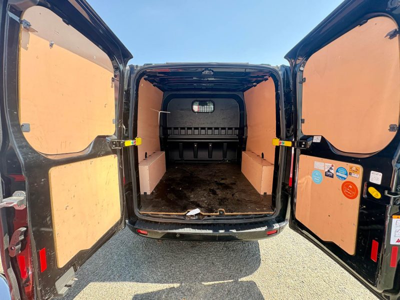FORD TRANSIT CUSTOM 