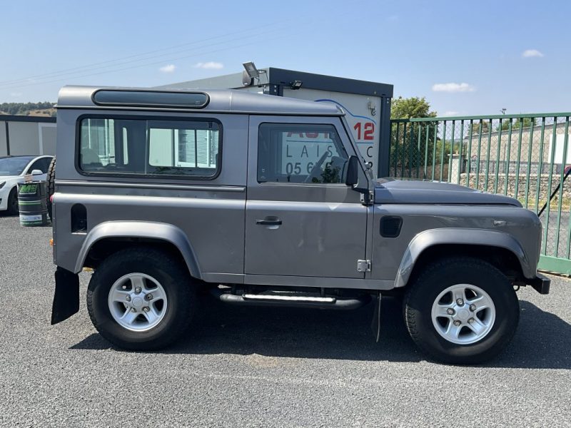 LAND ROVER DEFENDER  2.4 TD4 122 CV 4X4