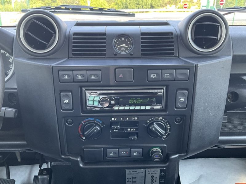LAND ROVER DEFENDER  2.4 TD4 122 CV 4X4