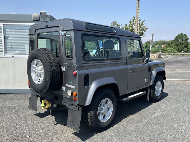 LAND ROVER DEFENDER  2.4 TD4 122 CV 4X4