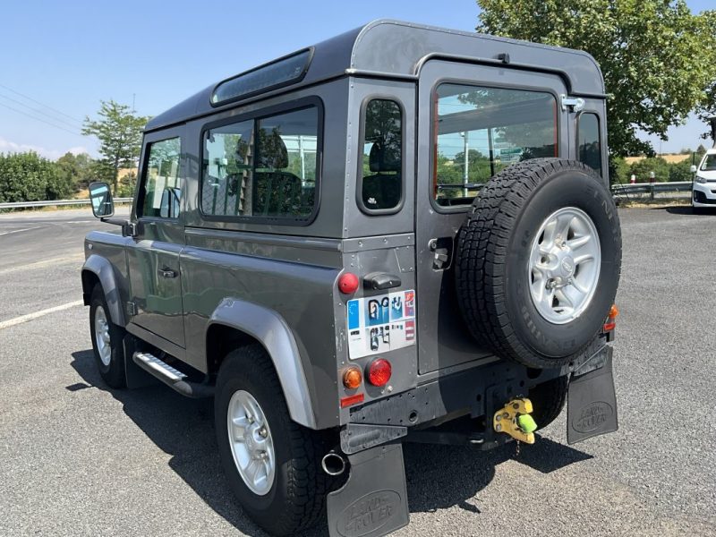 LAND ROVER DEFENDER  2.4 TD4 122 CV 4X4