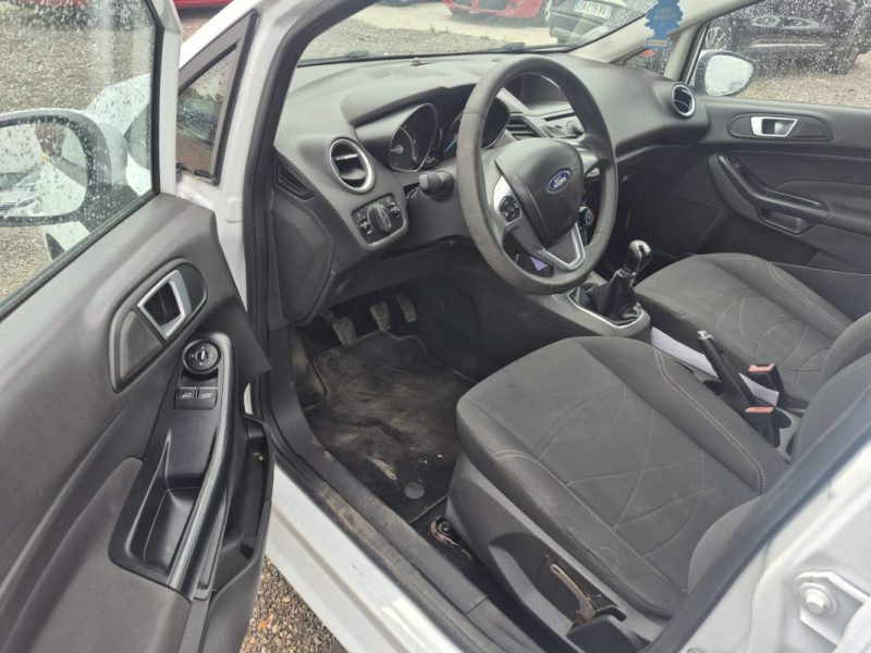FORD Fiesta - VI Phase  5 portes 1.5  TDCI  75 cv