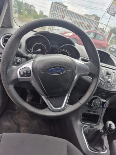 FORD Fiesta - VI Phase  5 portes 1.5  TDCI  75 cv