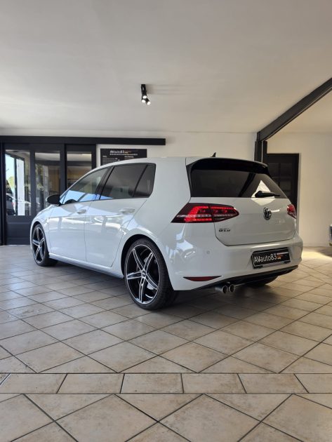 VOLKSWAGEN GOLF 7 GTD 2.0 TDI 184ch 2015 - Révision complète - CT OK - Garantie 12 mois 
