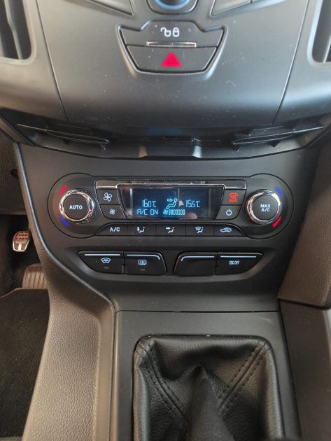 Ford Focus ST 2.0 Ecoboost 250ch MK3 avec toit ouvrant (très rare) Garantie 12 Mois