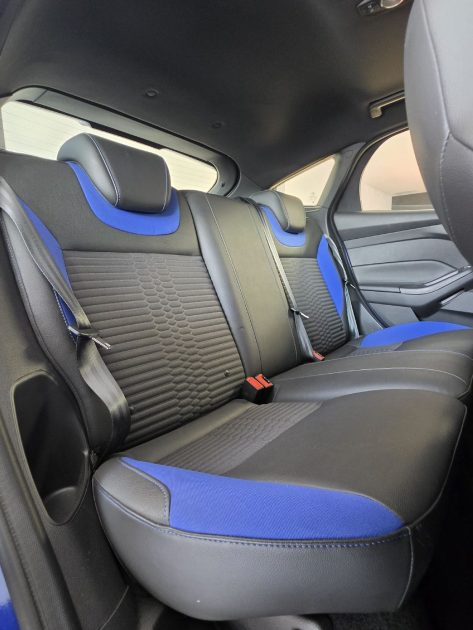 Ford Focus ST 2.0 Ecoboost 250ch MK3 avec toit ouvrant (très rare) Garantie 12 Mois