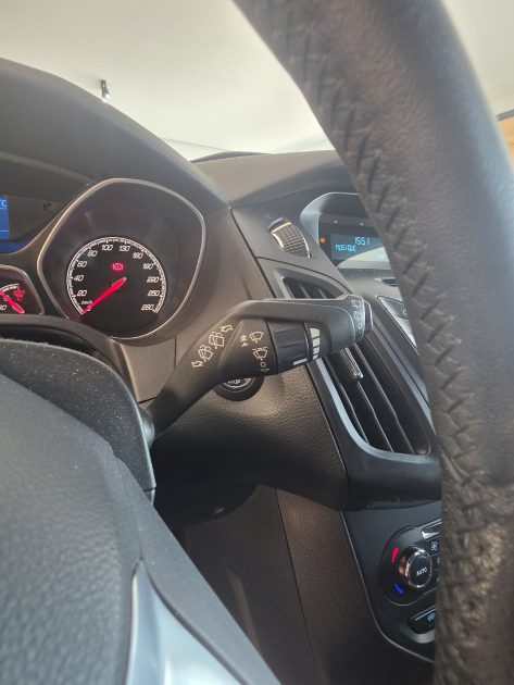 Ford Focus ST 2.0 Ecoboost 250ch MK3 avec toit ouvrant (très rare) Garantie 12 Mois
